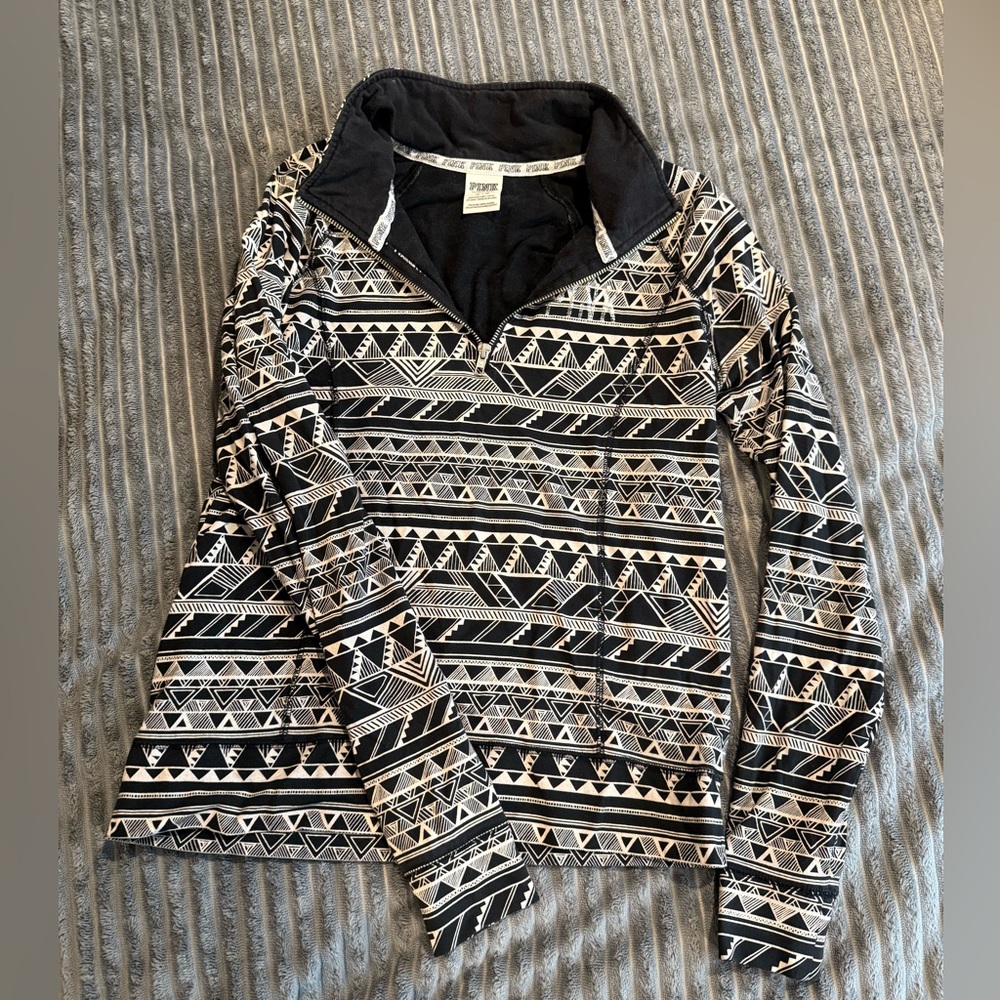 PINK Victoria's Secret Black and White Patterned Quarter-Zip Pullover